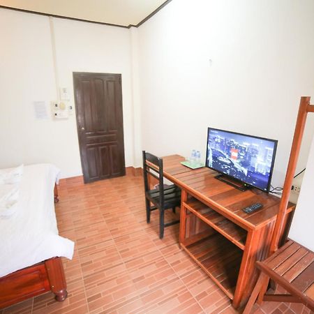 Maylay Guesthouse Vang Vieng Zewnętrze zdjęcie