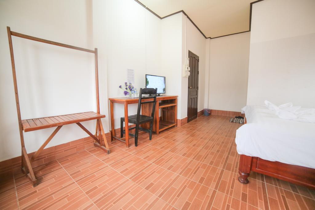 Maylay Guesthouse Vang Vieng Zewnętrze zdjęcie