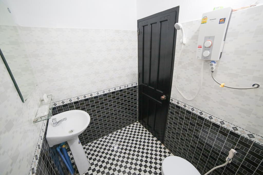 Maylay Guesthouse Vang Vieng Zewnętrze zdjęcie