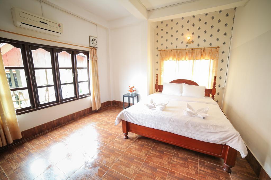 Maylay Guesthouse Vang Vieng Zewnętrze zdjęcie