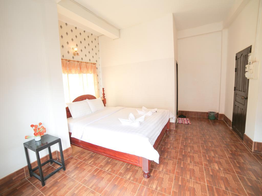 Maylay Guesthouse Vang Vieng Zewnętrze zdjęcie