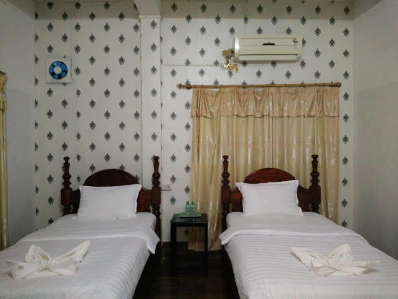 Maylay Guesthouse Vang Vieng Zewnętrze zdjęcie