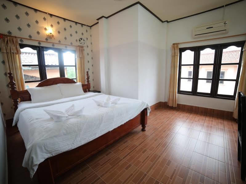 Maylay Guesthouse Vang Vieng Zewnętrze zdjęcie