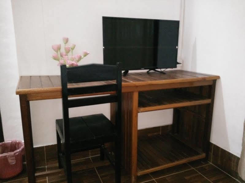 Maylay Guesthouse Vang Vieng Zewnętrze zdjęcie